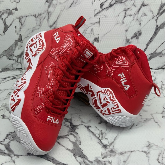 Men’s Fila MB Red White Red Sneaker - Picture 1 of 2